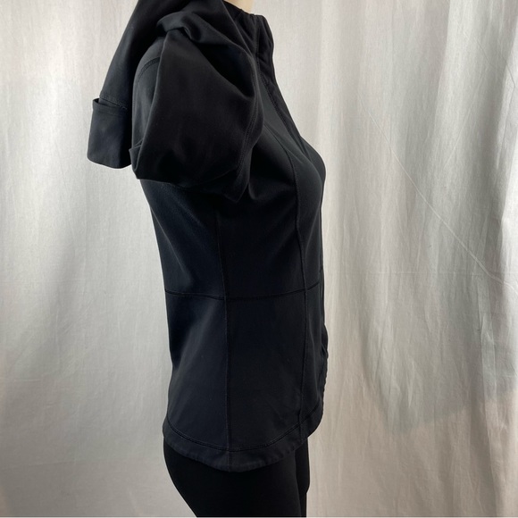 Lululemon Black Fitted Zipper Front Jacket 6 - Picture 5 of 8